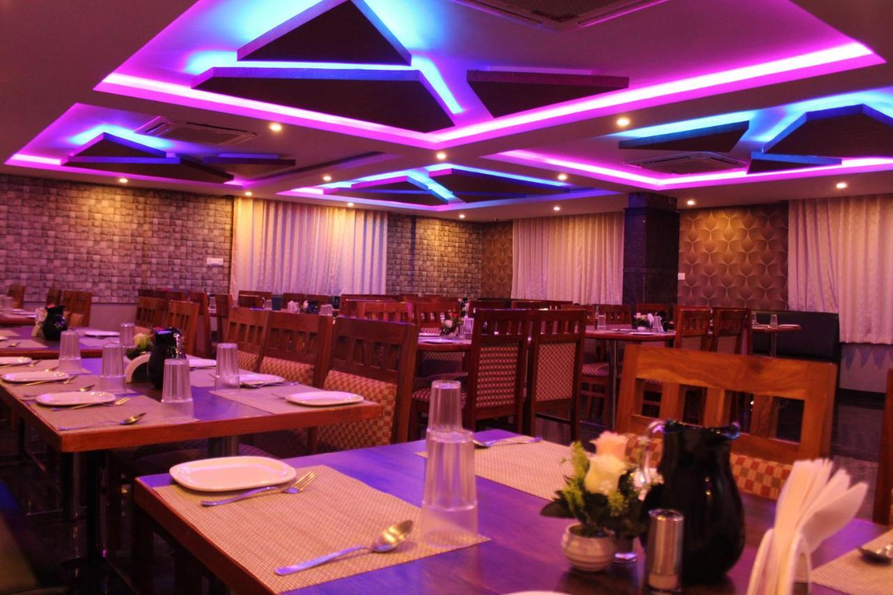 Golden Pride Hotel Kanakapura Esterno foto