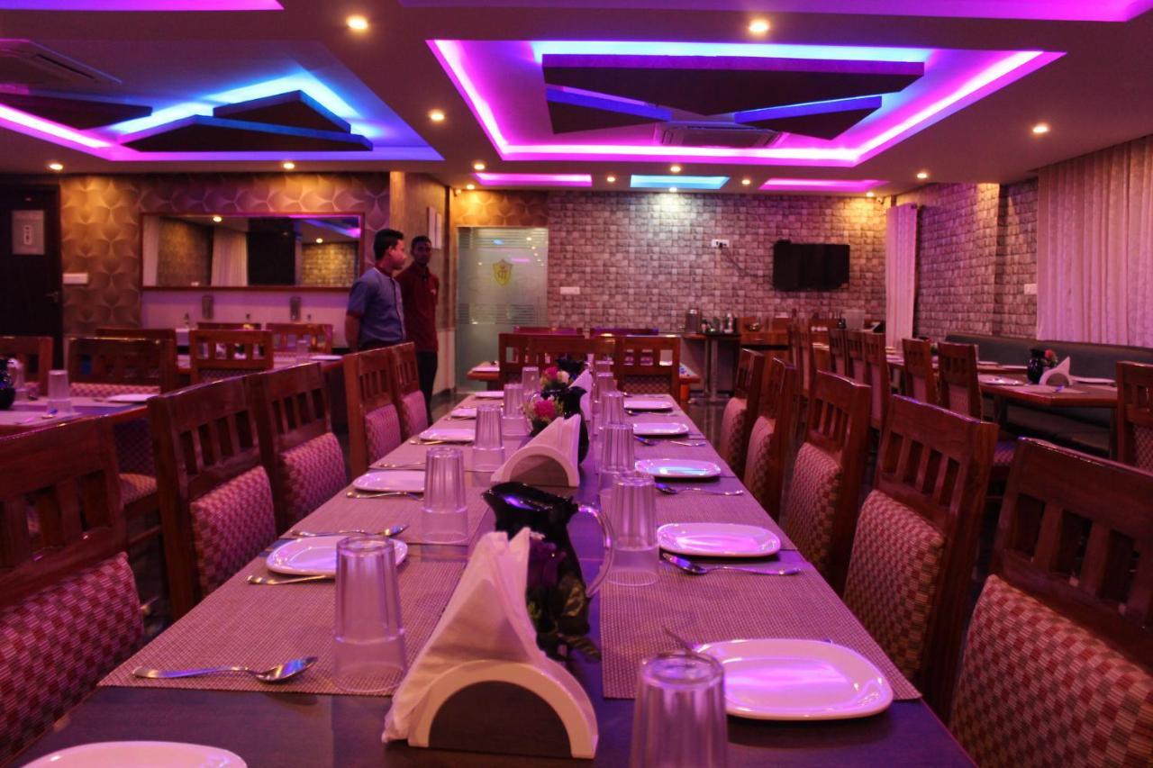 Golden Pride Hotel Kanakapura Esterno foto