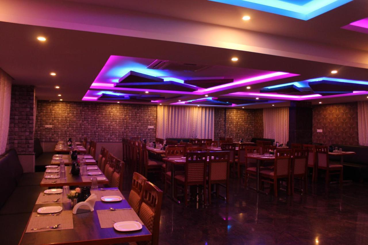 Golden Pride Hotel Kanakapura Esterno foto